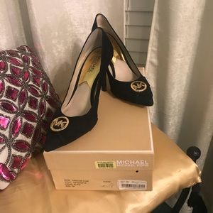 Michael Kors Black Caroline Pump